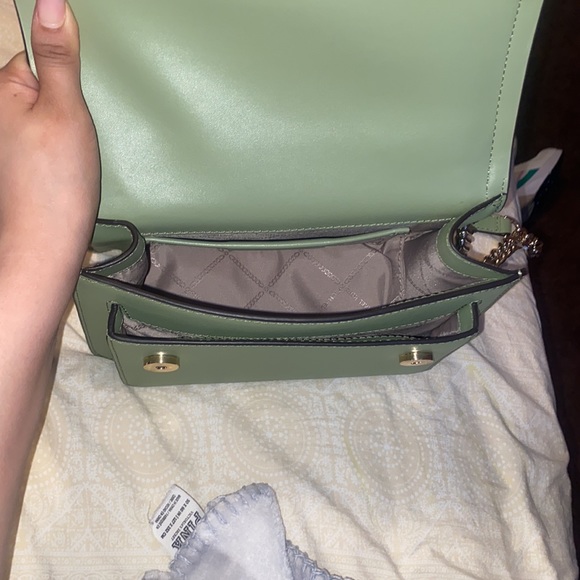 New Michael Kors Greenwich crossbody bag Light Sage stud - Picture 2 of 4